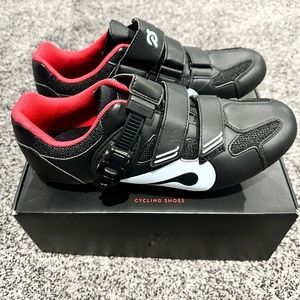 Peloton Sneakers size 43
